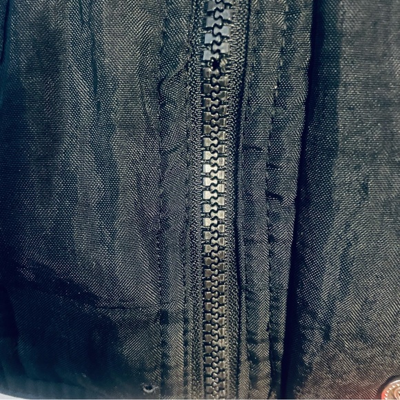 NBA Vintage 90s Orlando Magic Starter Black and Blue Puffer Jacket - Picture 8 of 11